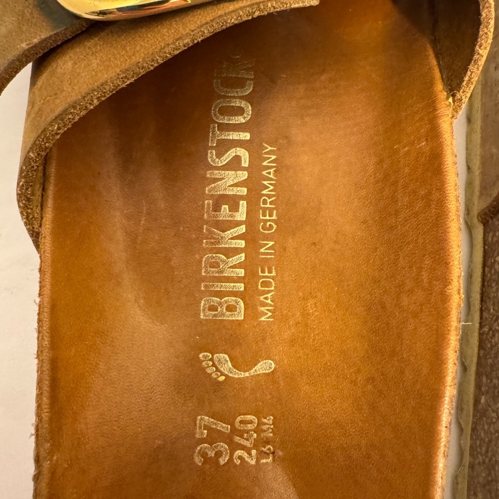 Birkenstock Brown Sandals with Gold Buckle - Picture 15 of 15